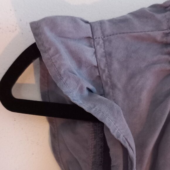 CLOTH & STONE two-tone blue tie dye sleeveless top - Picture 4 of 9